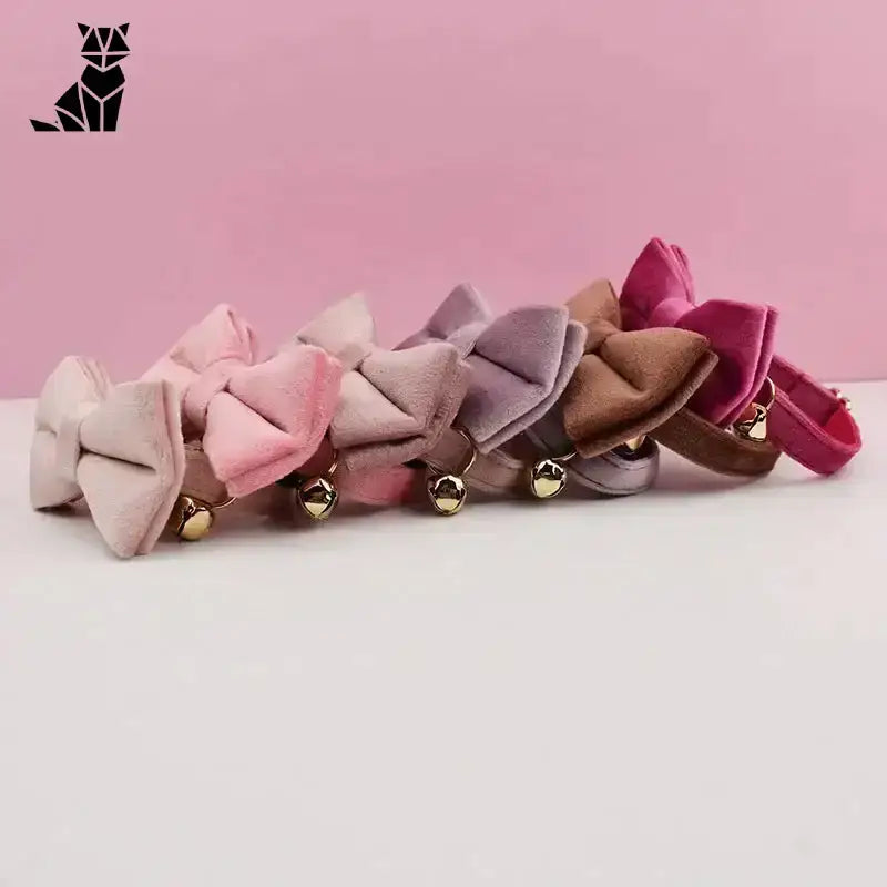 Elegancka Kokardka dla Kota z Dzwoneczkiem Kolekcja Aksamit Kot
