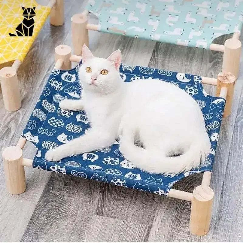 Leżanka dla Kota – Komfort i Styl Wnętrza Biały Kot Niebieski