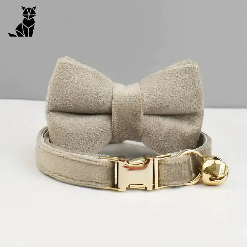 Stylowy Pasek dla Kota z Dzwoneczkiem e / s For Neck 16-26cm