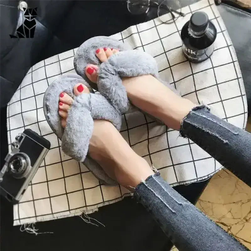 Kapcie Japonki Damskie – Styl i Komfort na co Dzień Szary / 36 Para Szary Puszysty