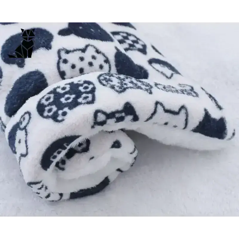 Kojący Kocyk dla Kotów Miękki Polarowy 11 / 32x25cm Plusz Biały Koc