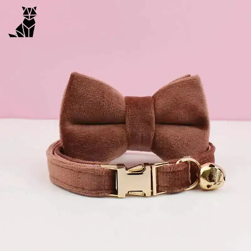 Kokardka dla Kota z Dzwoneczkiem Elegancka e / 16-26cm Brązowy Aksamit Zwierzak