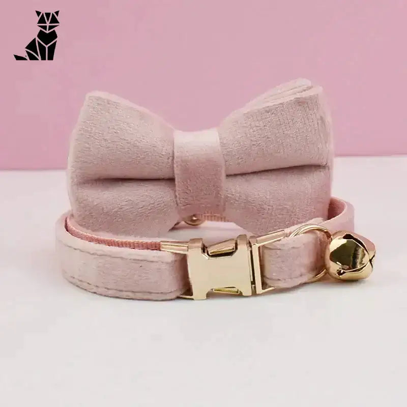 Kokardka dla Kota z Dzwoneczkiem Elegancka k / 16-26cm Różowy Aksamit Zwierzak