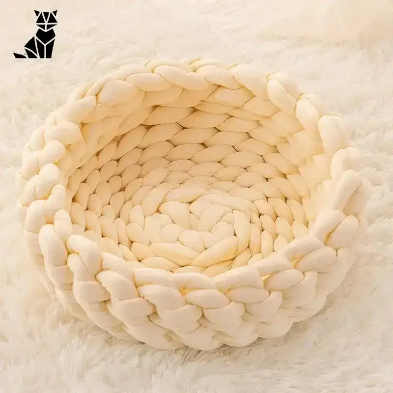 Legowisko dla Kota na Szydełku – Komfort i Styl w Jednym Pomarańczowy / s Masywny Dzianina Krem