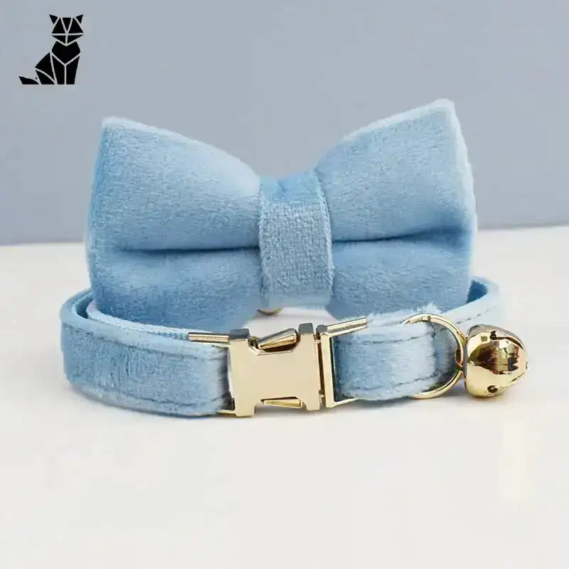 Naszyjnik dla Kota Aksamitny Personalizowany Niebieski z Muszką / S(16-26cm) światło Niebieski Aksamit