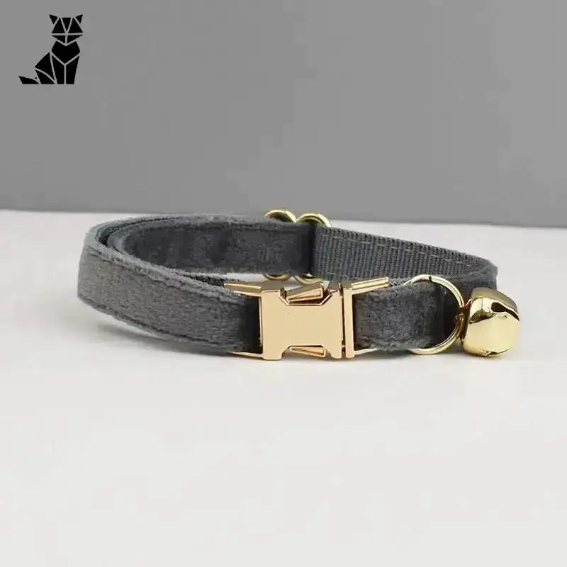 Obroża z Kokardką dla Kota Aksamitna z Grawerem Ciemny Szary / S(16-26cm) Ciemność Szary Aksamit