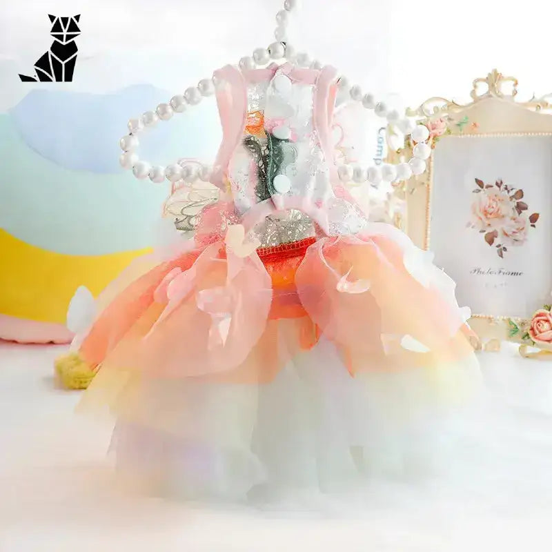 Pies w Sukience jako Stylowy Prezent Pastel Tęczowy Potargany