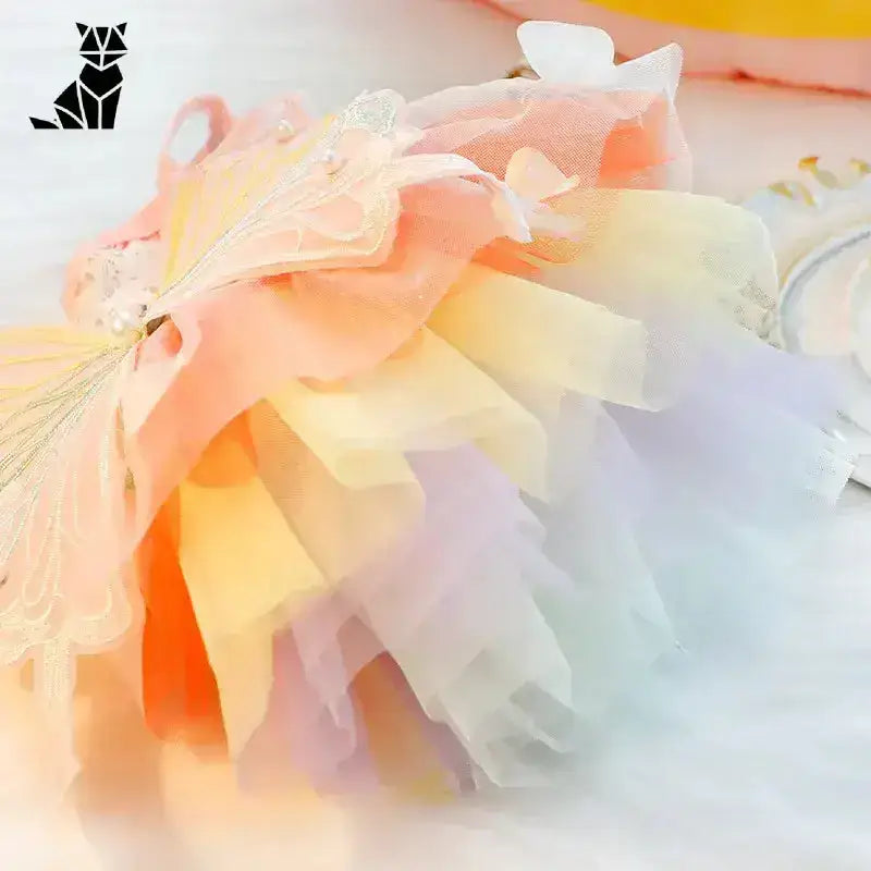 Pies w Sukience jako Stylowy Prezent Potargany Pastel Tęczowy
