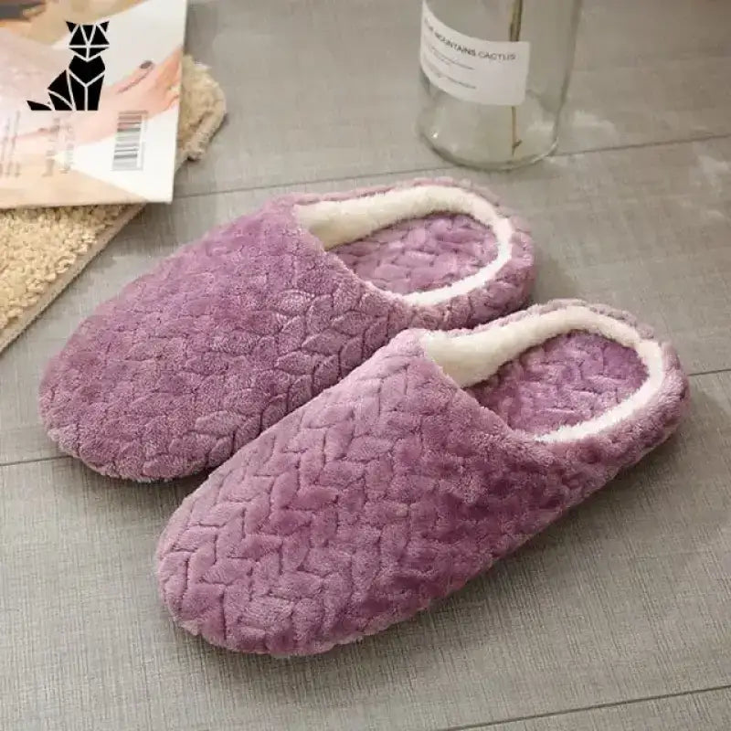 Puszyste Kapcie Damskie dla Komfortu i Stylu Fioletowy / 36 Para Miękki Rozmyty