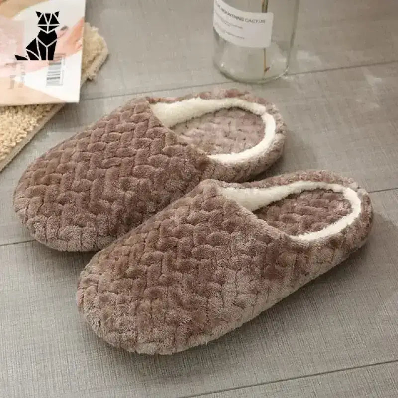 Puszyste Kapcie Damskie dla Komfortu i Stylu Kawowy / 36 Para Przytulny Teksturowany