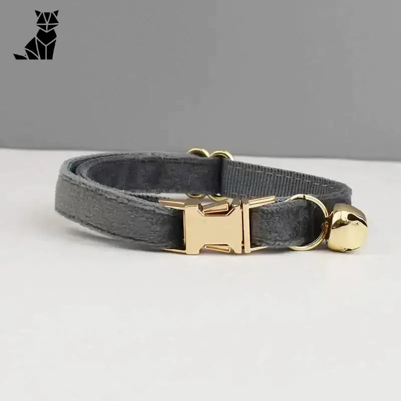 Stylowy Pasek dla Kota z Dzwoneczkiem m / s For Neck 16-26cm