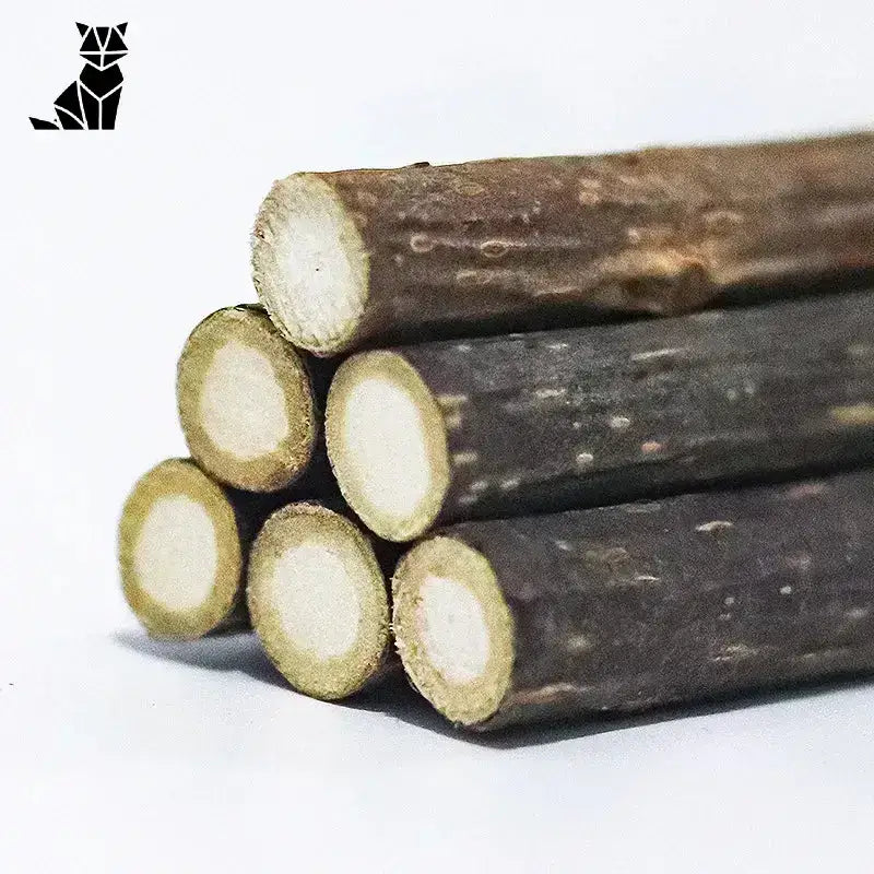 Zabawki z Kocimiętką dla Szczęśliwego Kota Stos Krótki Naturalny